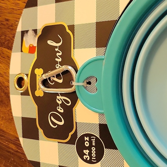 Collapsible dog bowl - Picture 2 of 4